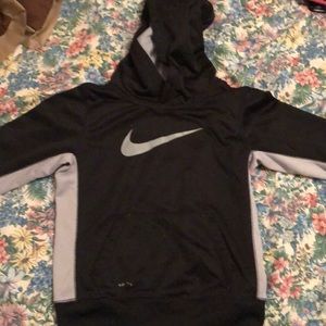 Nike Therma-Fit Hoodie